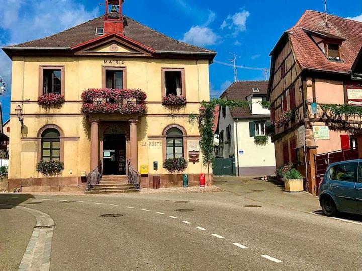 Le Clocher " Sous Les Combles" Parking Gratuit Beblenheim Exterior photo